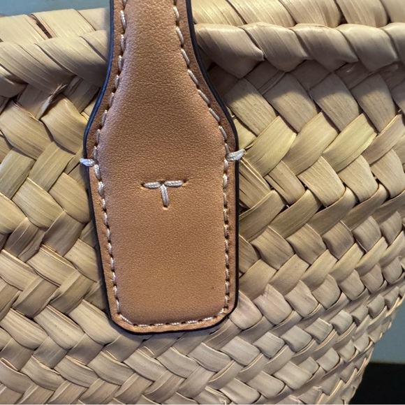 Tory Burch Beige and Yellow Woven Tote Basket Bag - Picture 10 of 11